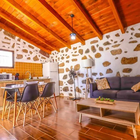 Rentaliday Casa Amelia *